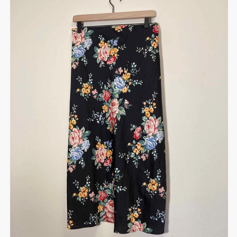 Slip bias cut vintage floral print skirt
